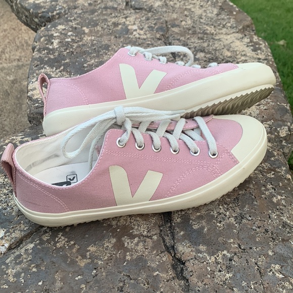 Veja Pink and Cream Women's Sneakers Preppy Elle Woods Academia Walking - Picture 6 of 9